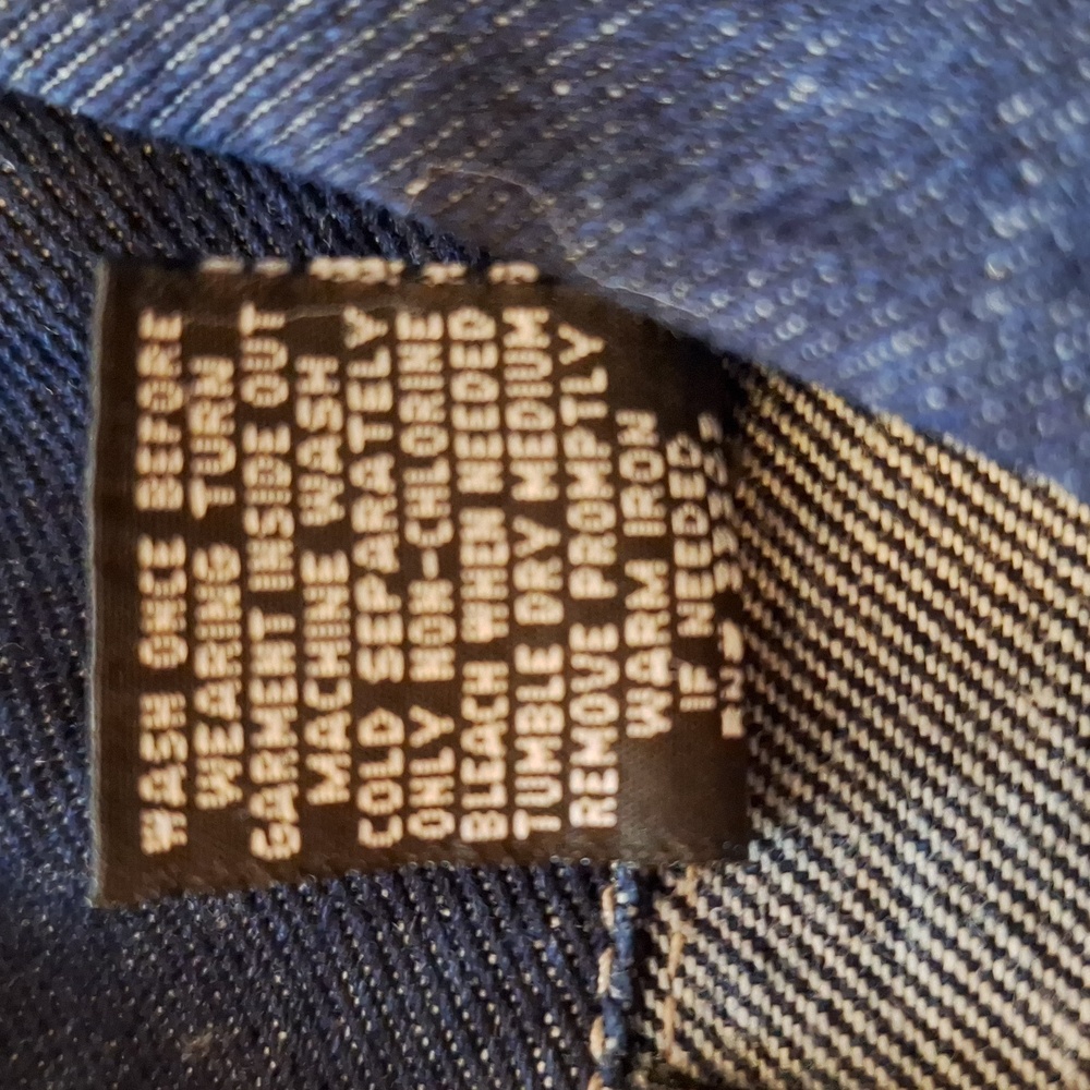 🔥🔥CLEARANCE🔥🔥 New York & Company Dak Denim Jacket NWOT Size Small - Picture 9 of 10